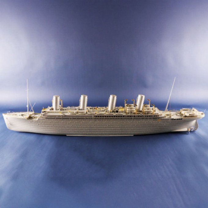 HMHS Britannic in 1:200