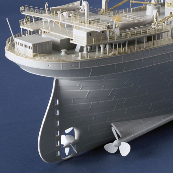 HMHS Britannic in 1:200