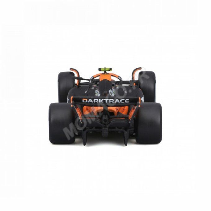 MCLAREN F1 MCL38 MERCEDES TEAM MCLAREN 4 LANDO NORRIS 2024 (PACKAGING PREMIUM AVEC CASQUE)