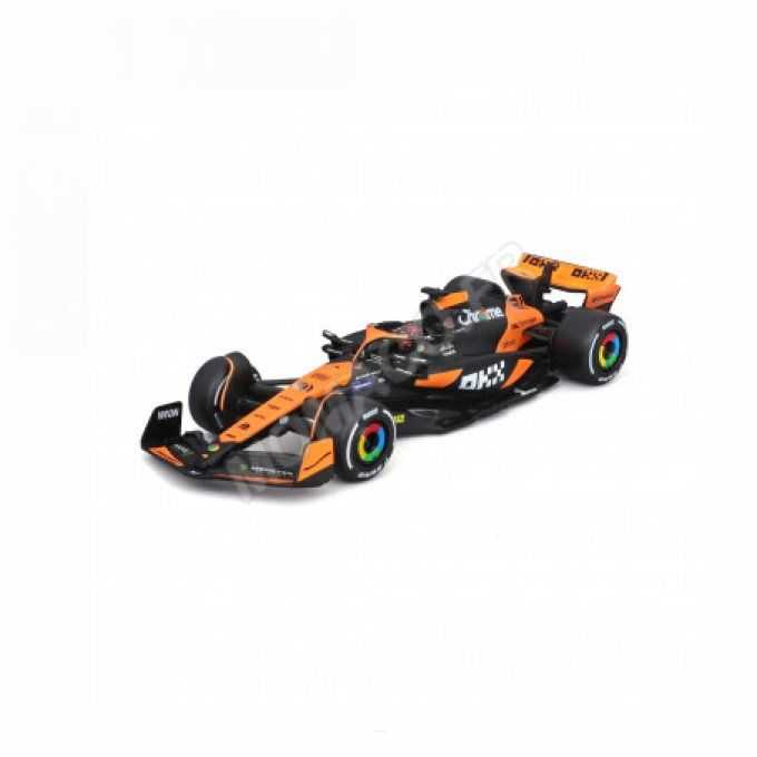 MCLAREN F1 MCL38 MERCEDES TEAM MCLAREN 81 OSCAR PIASTRI 2024 (PACKAGING PREMIUM AVEC CASQUE)