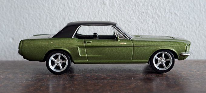 MUSTANG