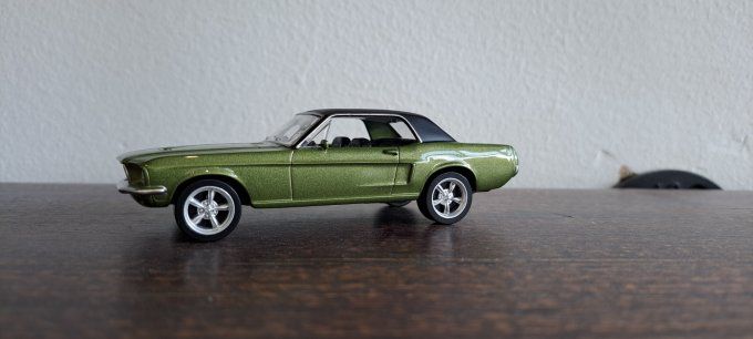 MUSTANG