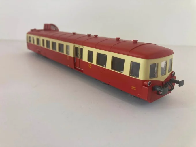 SNCF AUTORAIL X 3800 PICASSO