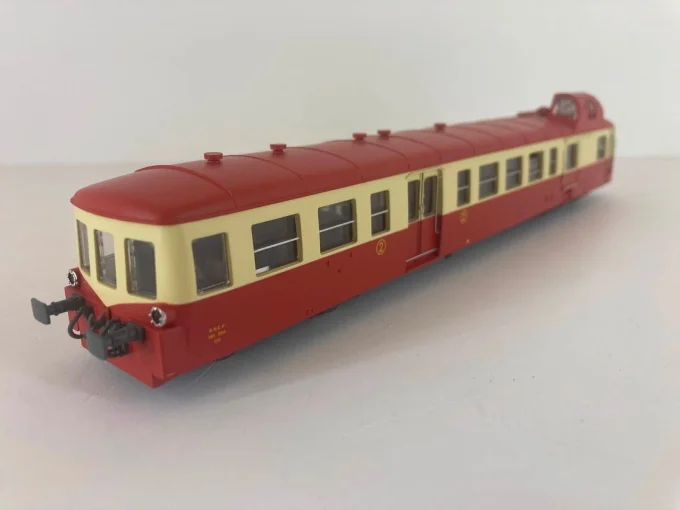 SNCF AUTORAIL X 3800 PICASSO