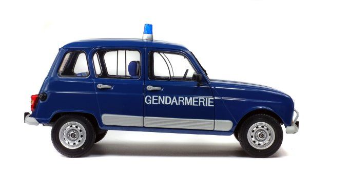 Renault 4L GTL Gendarmerie – Bleu Gendarmerie – 1978