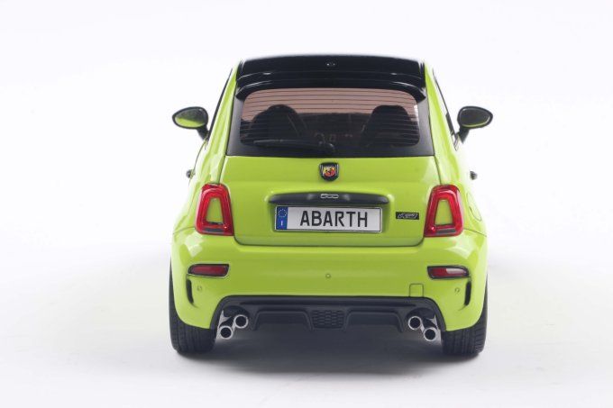 Fiat F595 Abarth – VERDE ADRENALINA – 2023