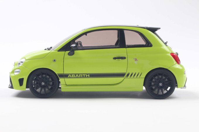 Fiat F595 Abarth – VERDE ADRENALINA – 2023