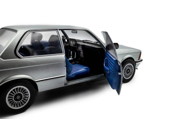 BMW E21 323i – Saphirblau Metallic – 1980