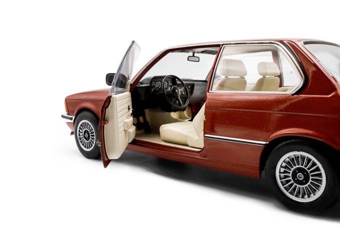 BMW E21 323i – Kastanienrot Metallic – 1980