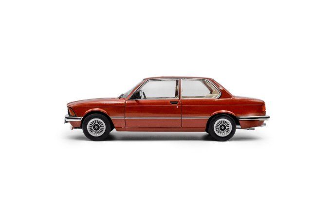 BMW E21 323i – Kastanienrot Metallic – 1980