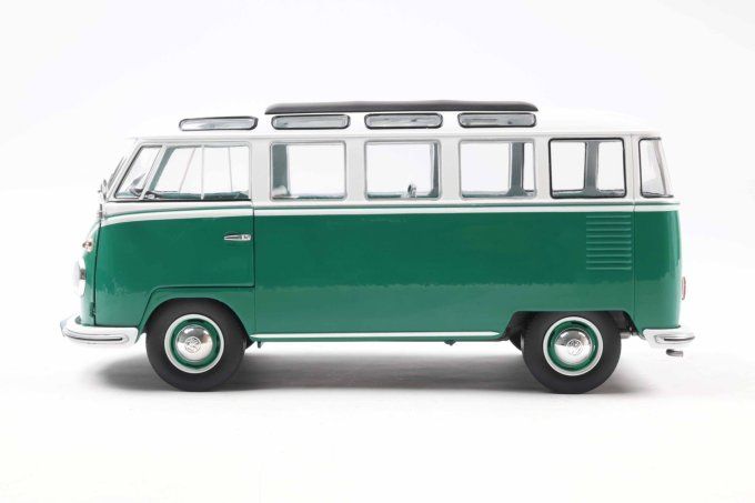 VOLKSWAGEN T1 SAMBA GREEN / WHITE 1962