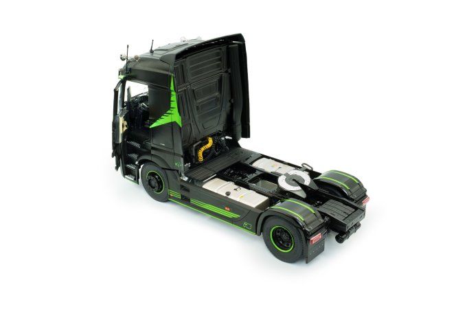 MERCEDES-BENZ ACTROS R5 ITALIAN COLLECTION BLACK 2021