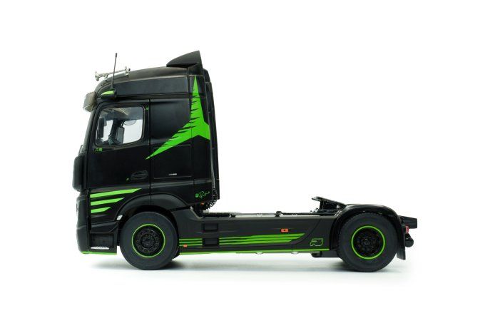MERCEDES-BENZ ACTROS R5 ITALIAN COLLECTION BLACK 2021