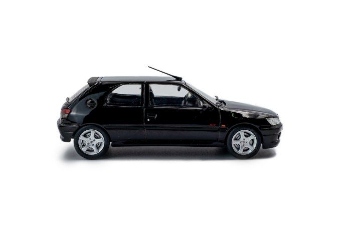PEUGEOT 306 S16 NOIR ONYX 1994