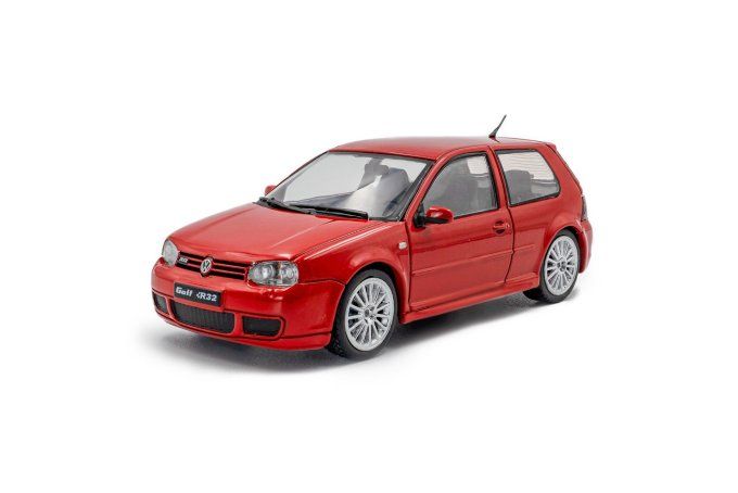 VOLKSWAGEN GOLF IV R32  TORONTO RED 2003