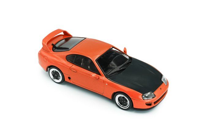 TOYOTA SUPRA MK.4 ORANGE CUSTOM 2001
