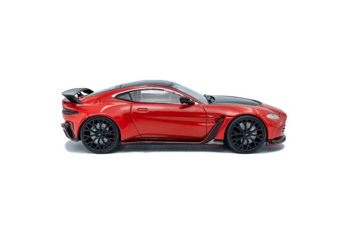 ASTON MARTIN VANTAGE V12  SCORPUS RED 2023