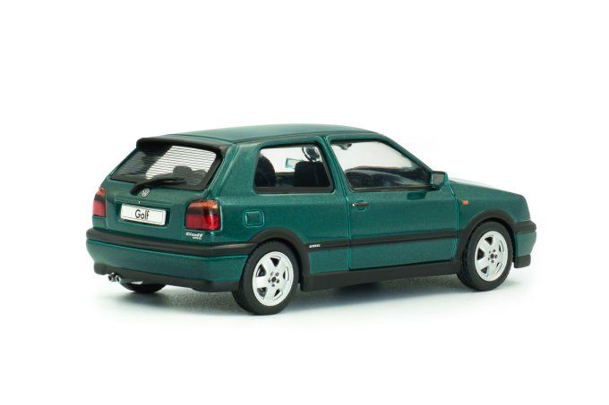 Volkswagen Golf MKIII VR6 – Dragon Green Pearl – 1994