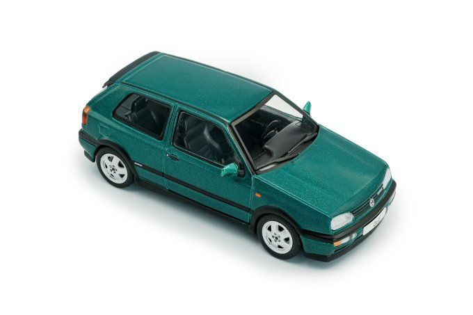 Volkswagen Golf MKIII VR6 – Dragon Green Pearl – 1994