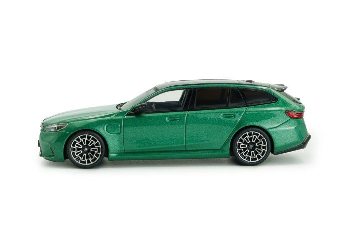 BMW M5 TOURING ISLE OF MAN GREEN 2024