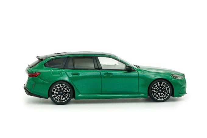 BMW M5 TOURING ISLE OF MAN GREEN 2024