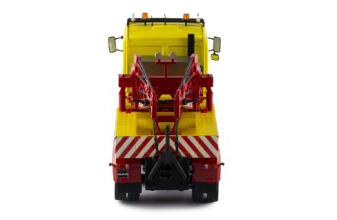 MAN F8 26.281 VEHICULE DEPANNEUR JAUNE